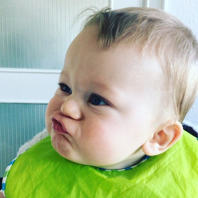 Magnus' Sjove Efterligningsfase: Mor eller Far? 😆