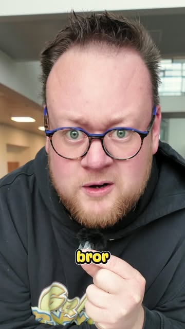 Mystisk Afdækning: Hvem Mon Det Er? 🫵✨